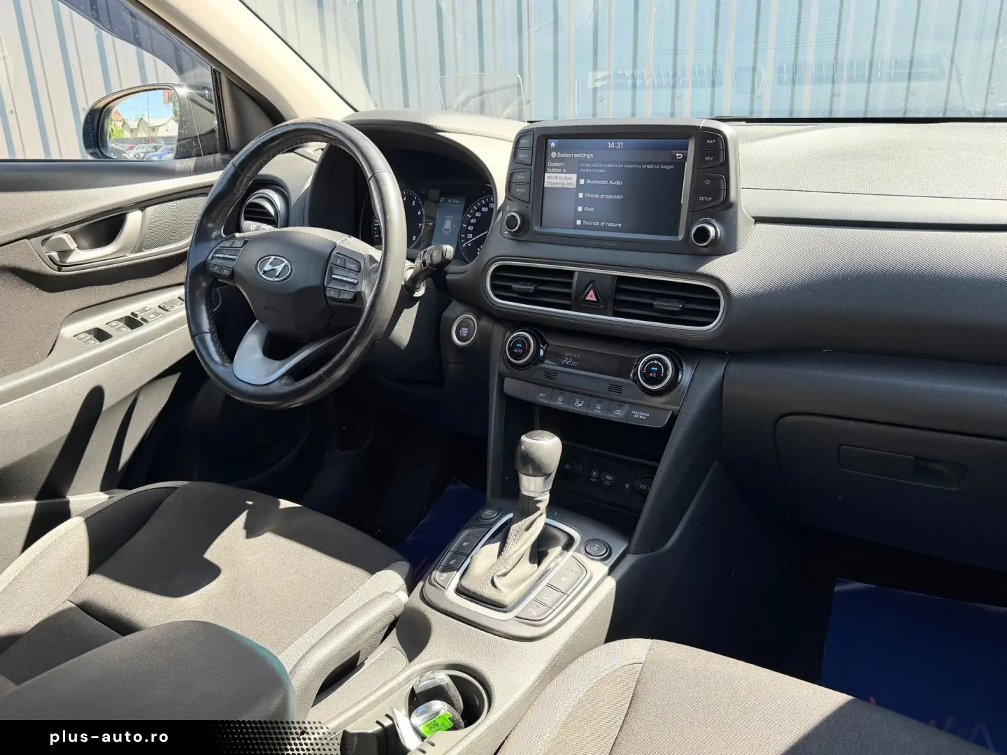 Hyundai Kona 4x4 Lane Assist Led HUD Navi Camera Senzori Ung