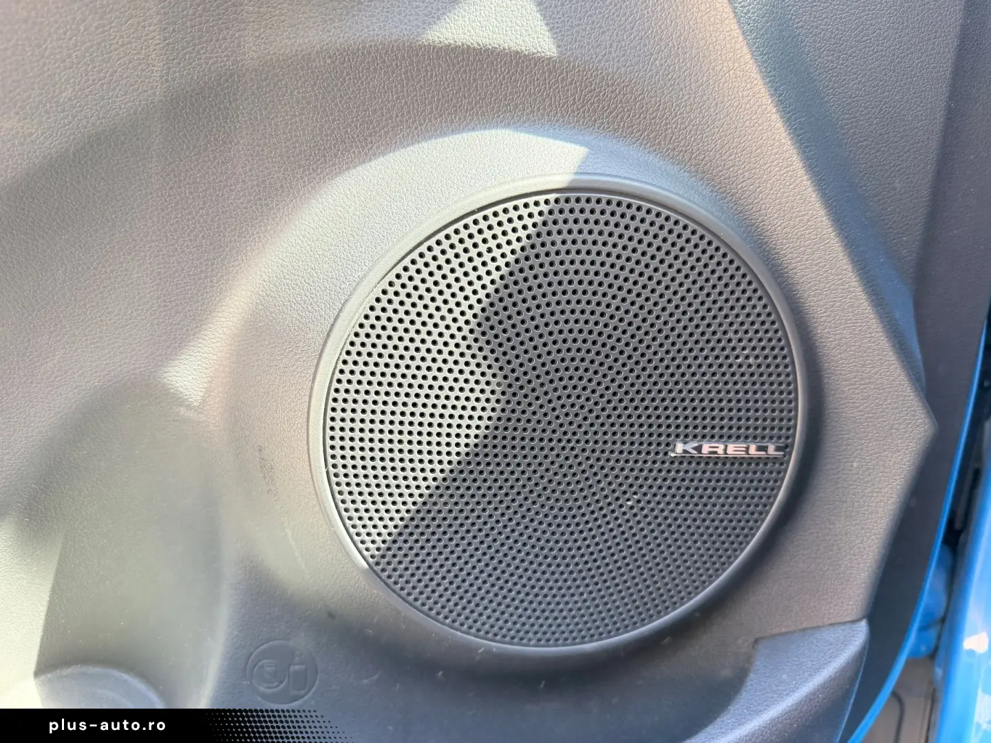 Hyundai Kona 4x4 Lane Assist Led HUD Navi Camera Senzori Ung