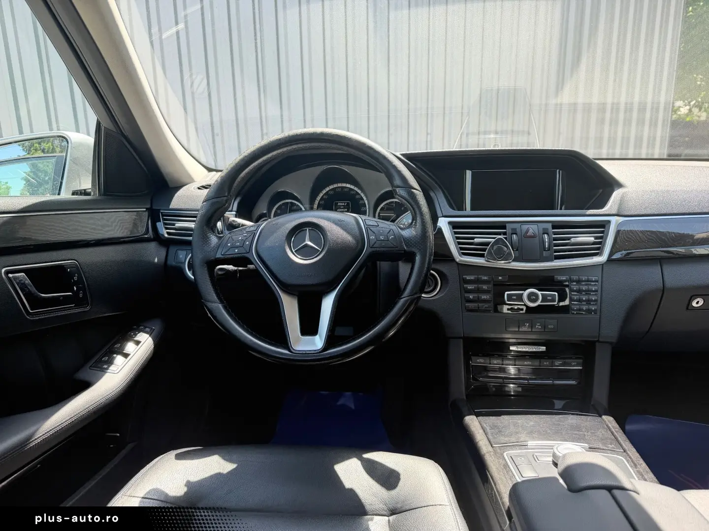 Mercedes-Benz E