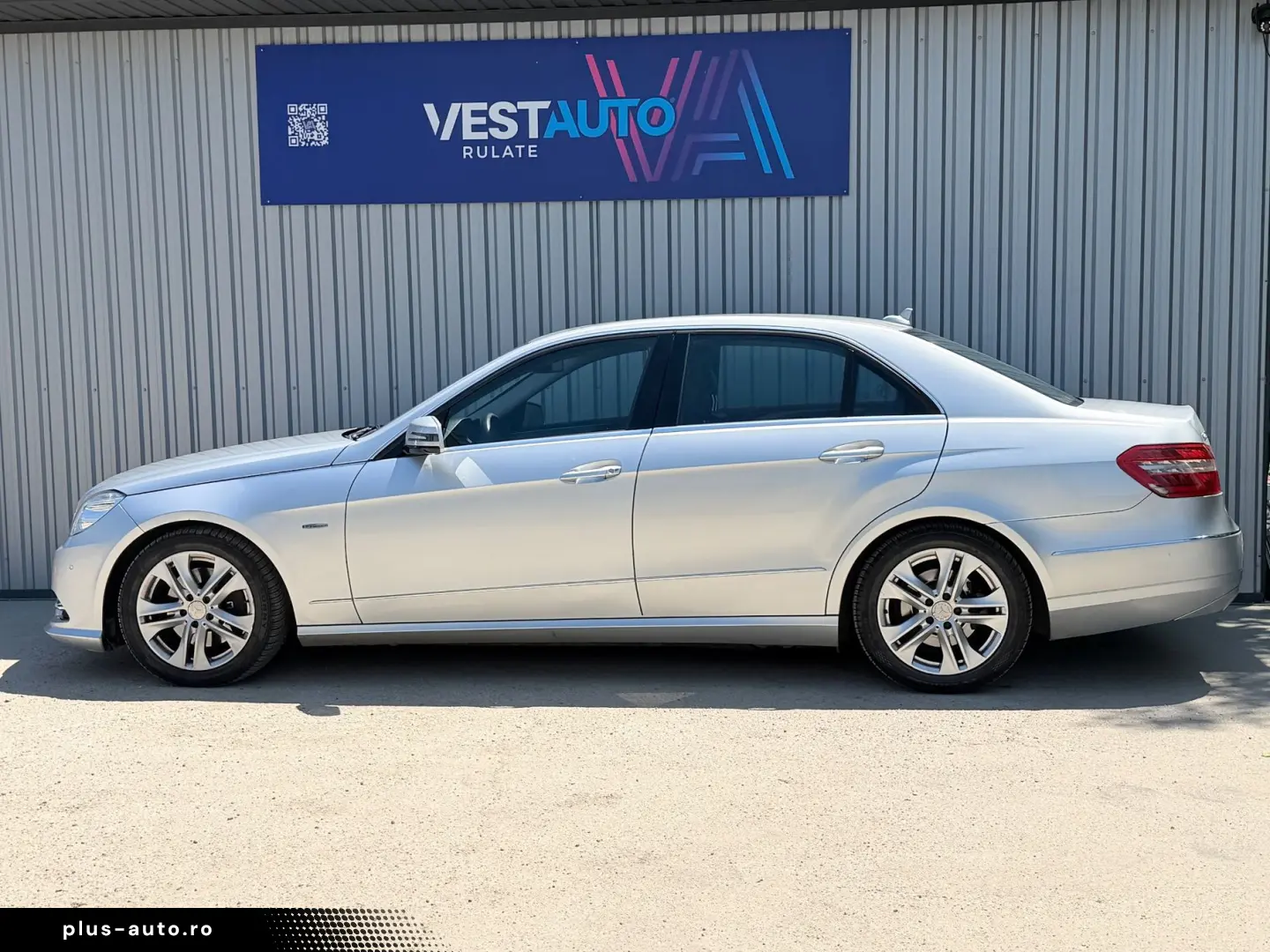 Mercedes-Benz E
