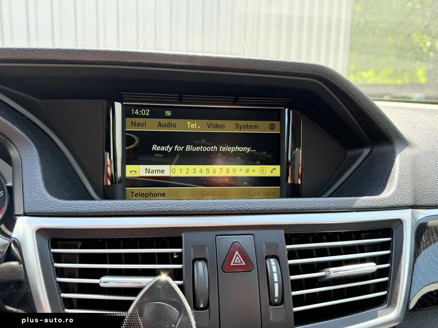 Mercedes-Benz E