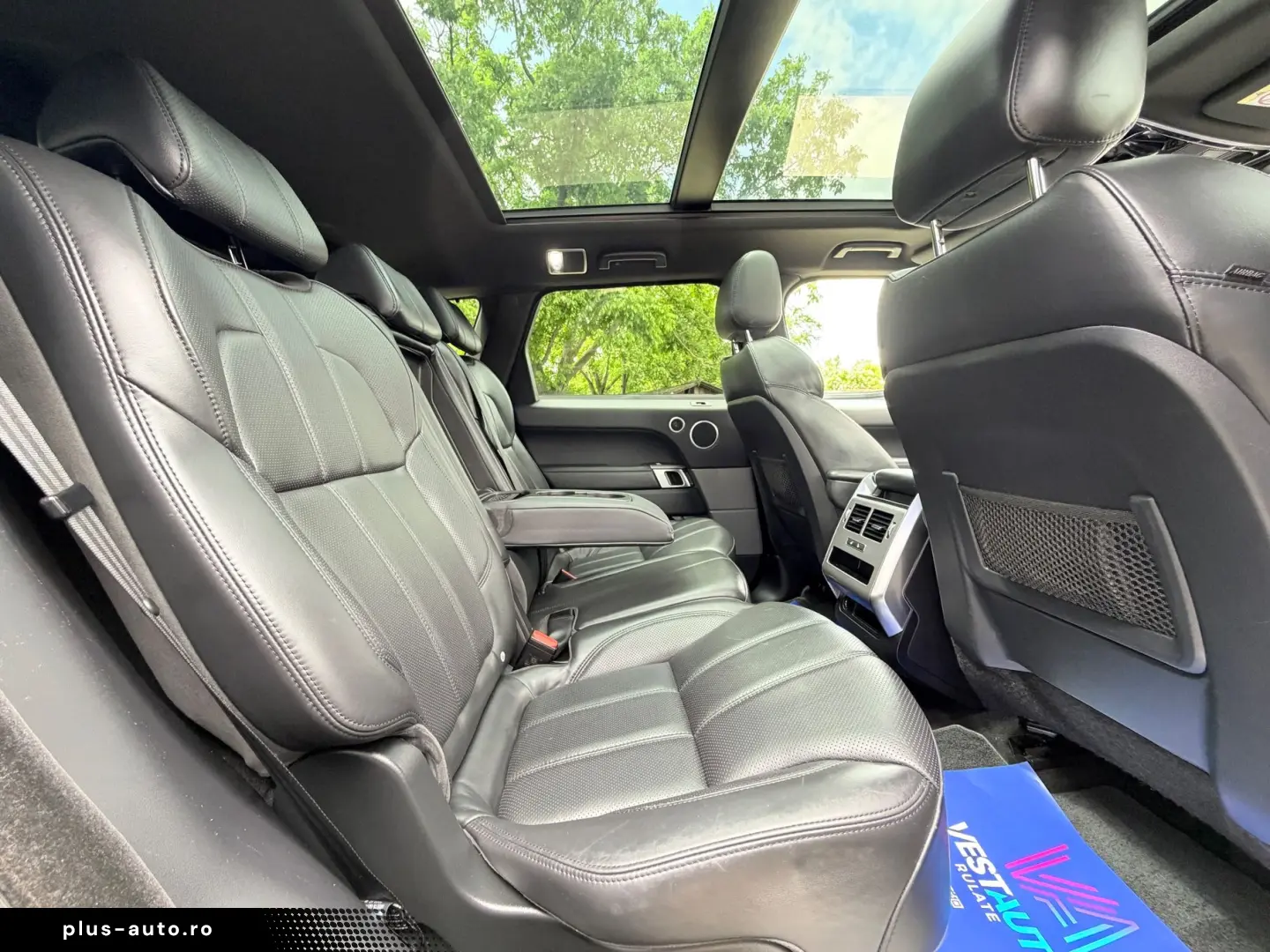 Land-Rover Range-Rover-Sport