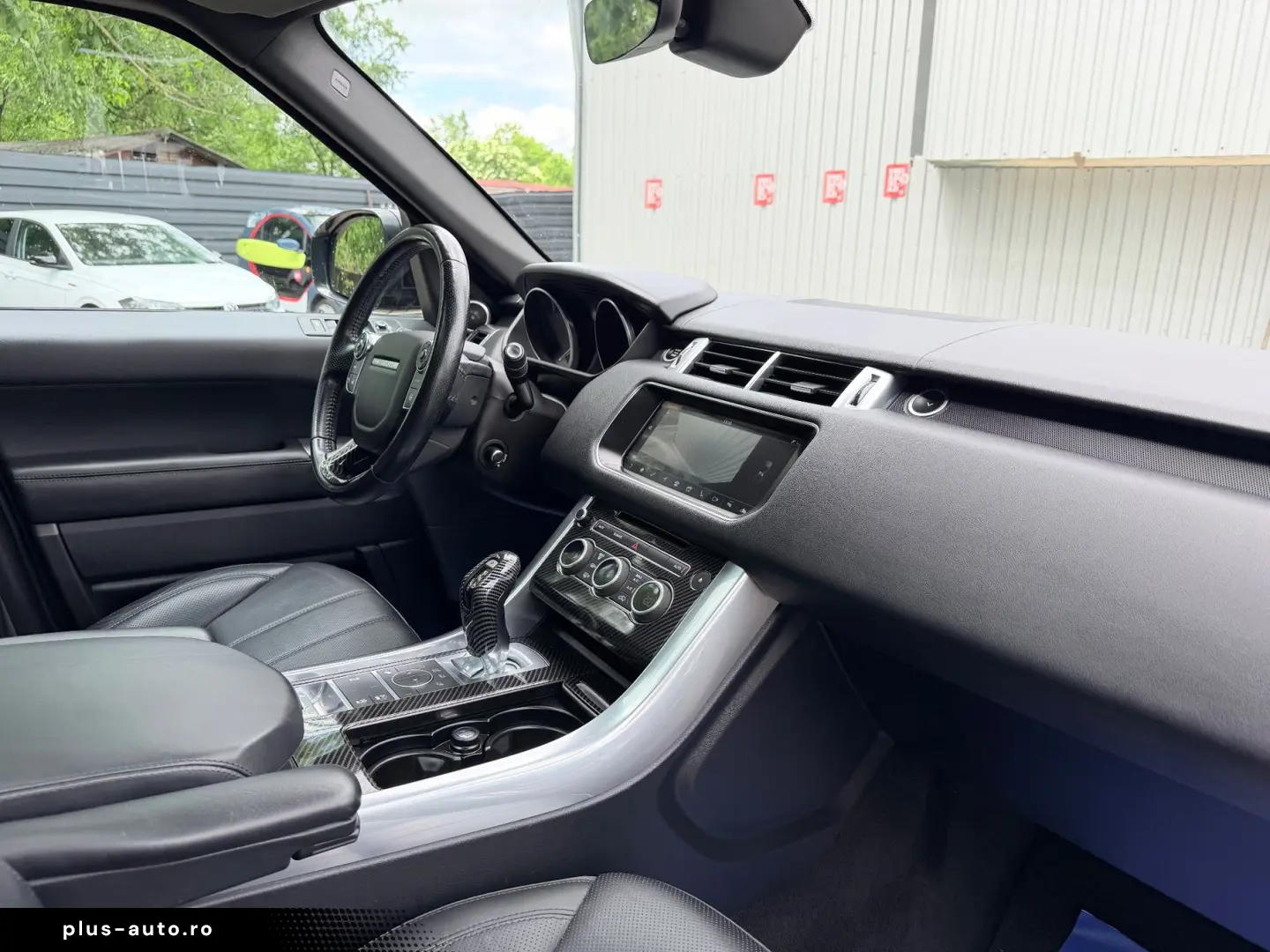 Land-Rover Range-Rover-Sport