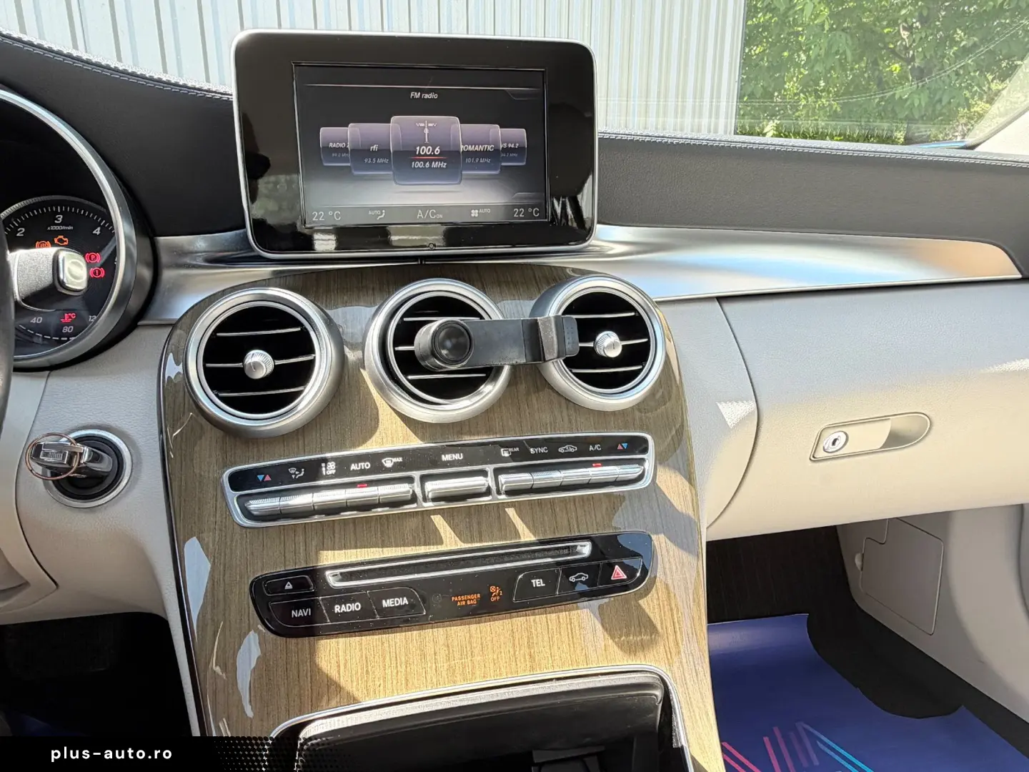 Mercedes-Benz C