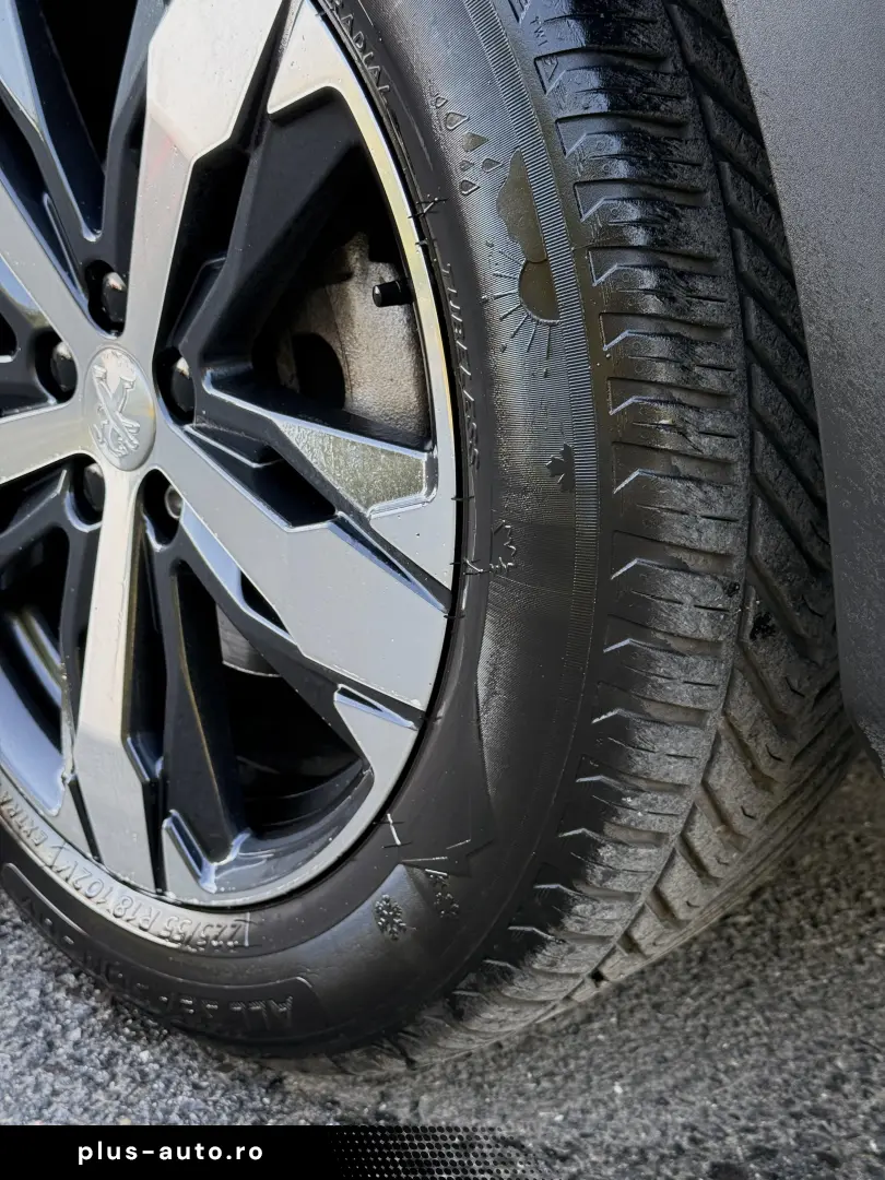 Peugeot 3008 1.6 PureTech S&S EAT8 GT