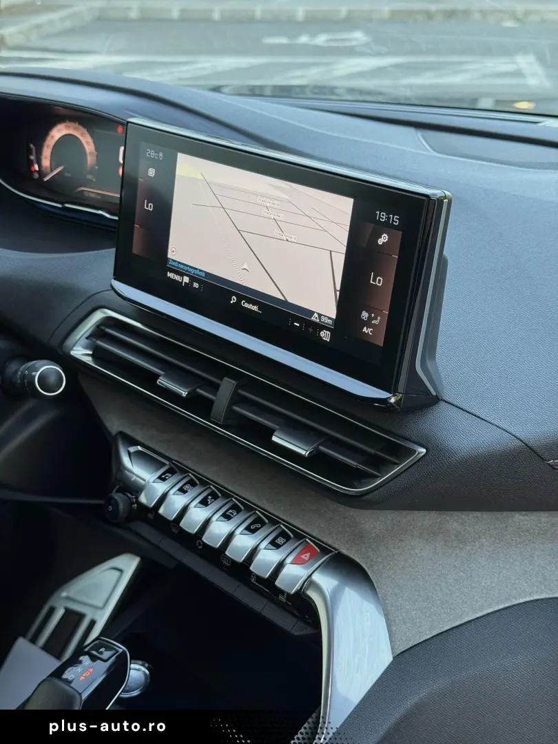 Peugeot 3008 1.6 PureTech S&S EAT8 GT