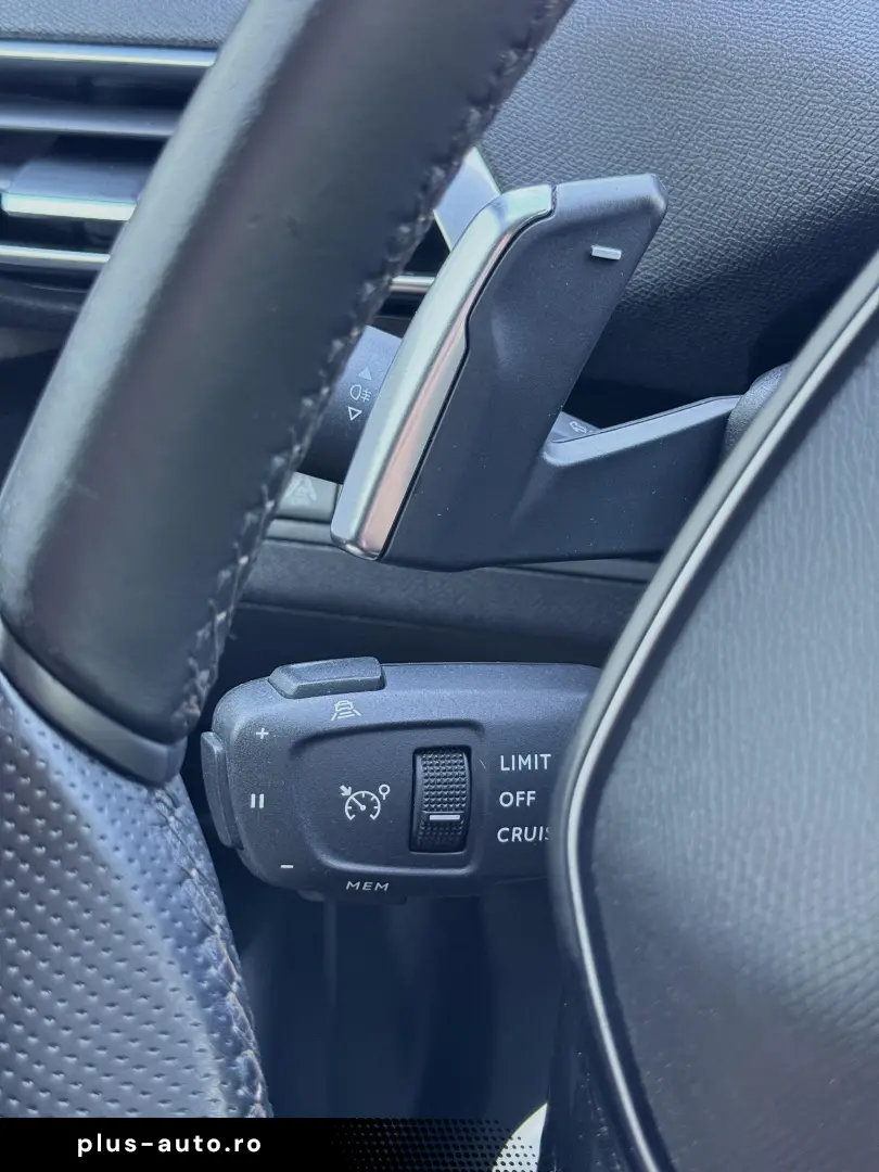Peugeot 3008 1.6 PureTech S&S EAT8 GT