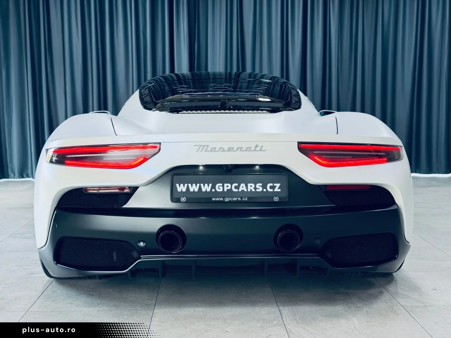 MASERATI MC20 NOVITEC Bianco Audace Lift Carbon Keramik