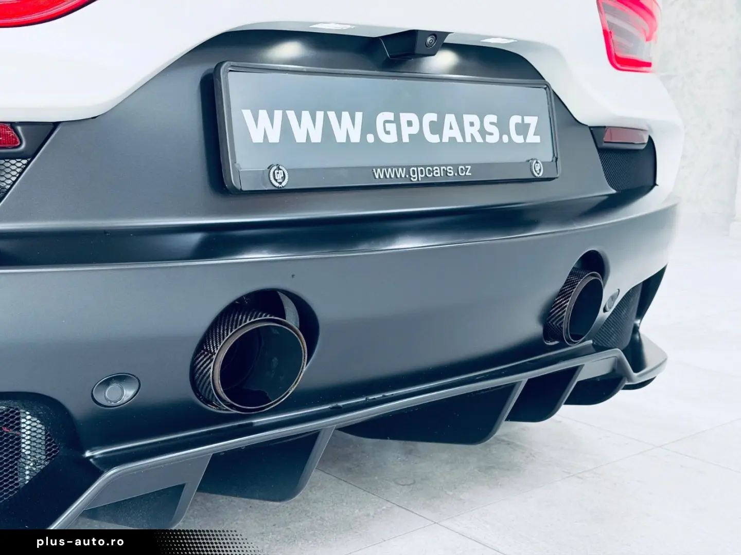 MASERATI MC20 NOVITEC Bianco Audace Lift Carbon Keramik