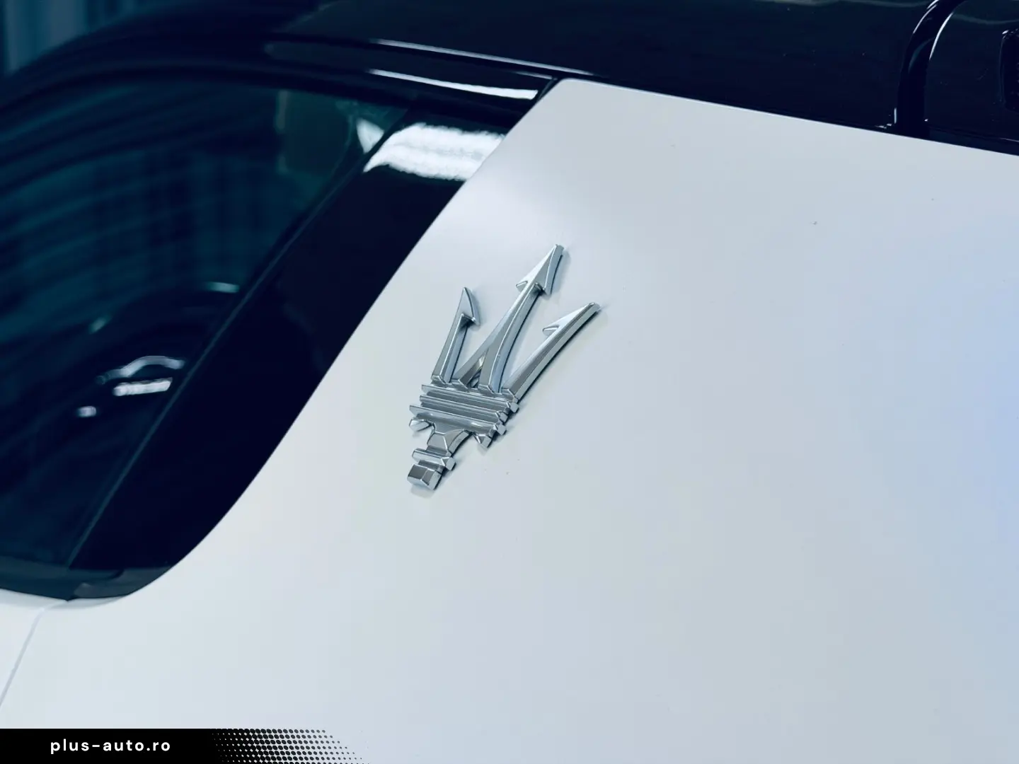 MASERATI MC20 NOVITEC Bianco Audace Lift Carbon Keramik