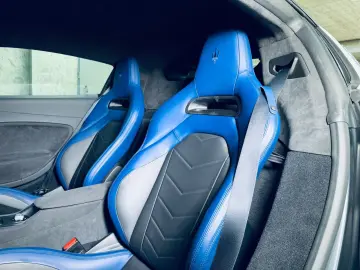MASERATI MC20 NOVITEC Bianco Audace Lift Carbon Keramik
