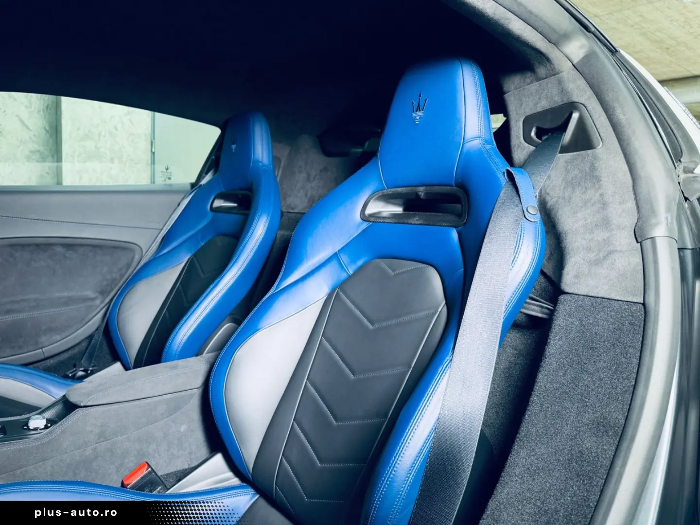 MASERATI MC20 NOVITEC Bianco Audace Lift Carbon Keramik