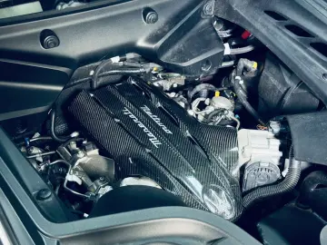 MASERATI MC20 NOVITEC Bianco Audace Lift Carbon Keramik