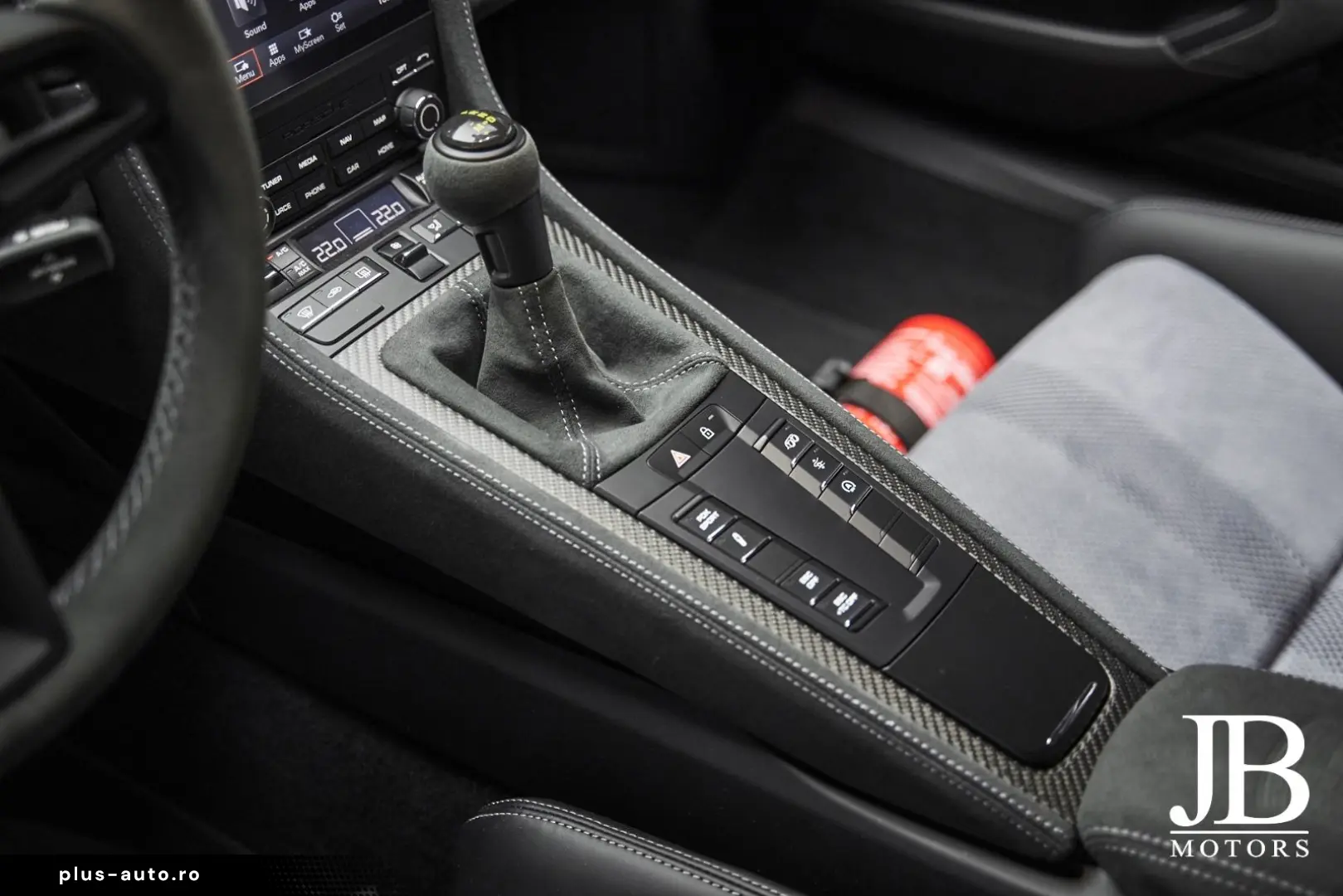 PORSCHE Cayman GT4RS Weissach BOSE Lift Carbon Clubsport