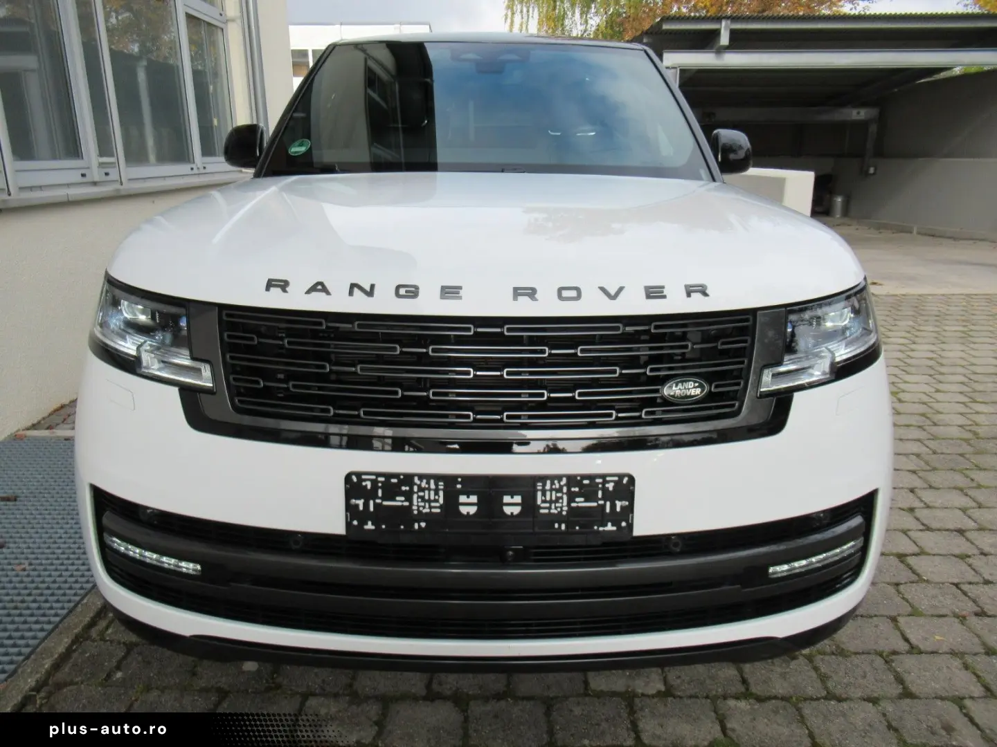 LAND ROVER NEW P460e AUTOBIOGRAPHY BLACK SV BESPOKE eAHK 22