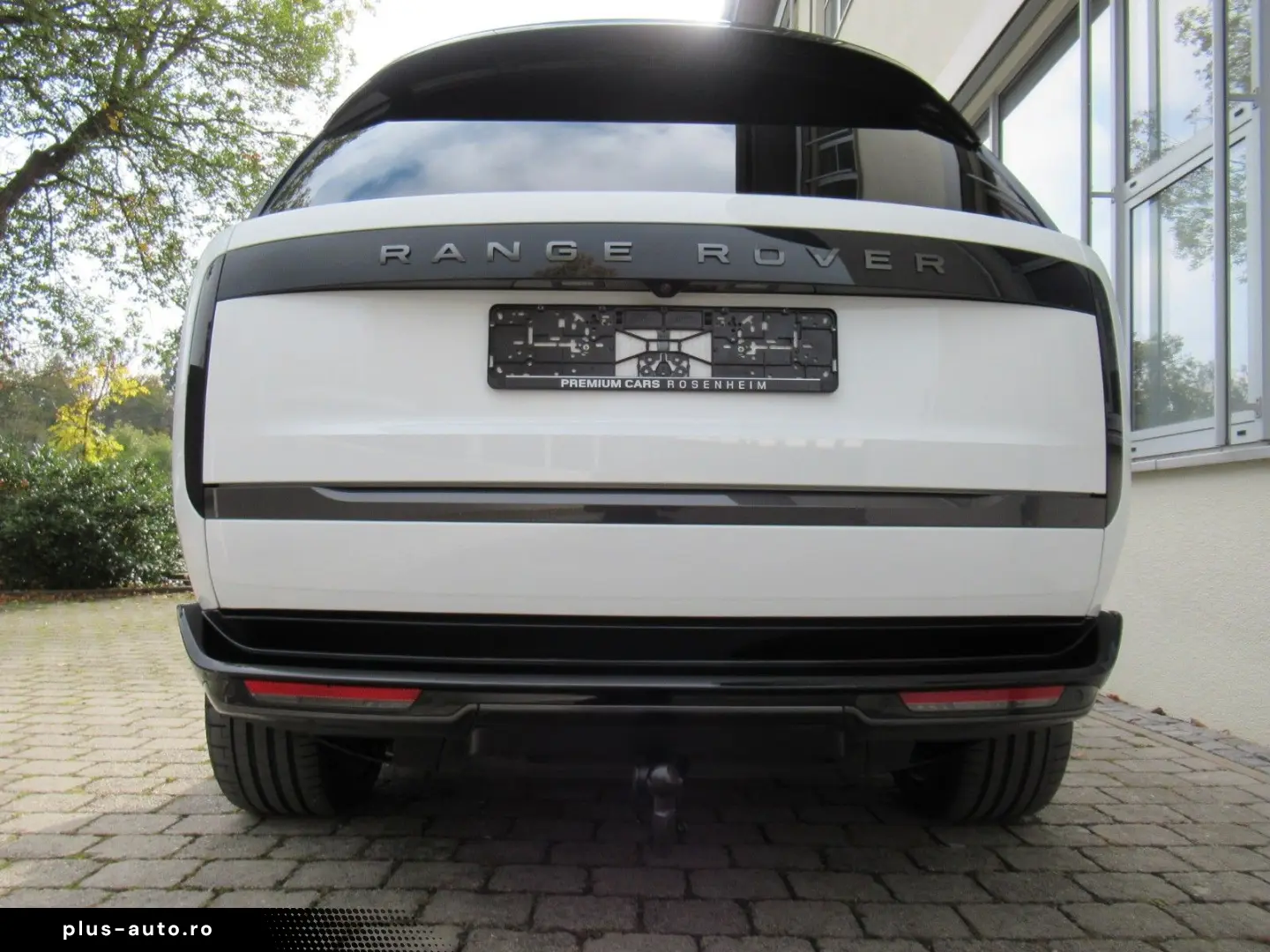 LAND ROVER NEW P460e AUTOBIOGRAPHY BLACK SV BESPOKE eAHK 22