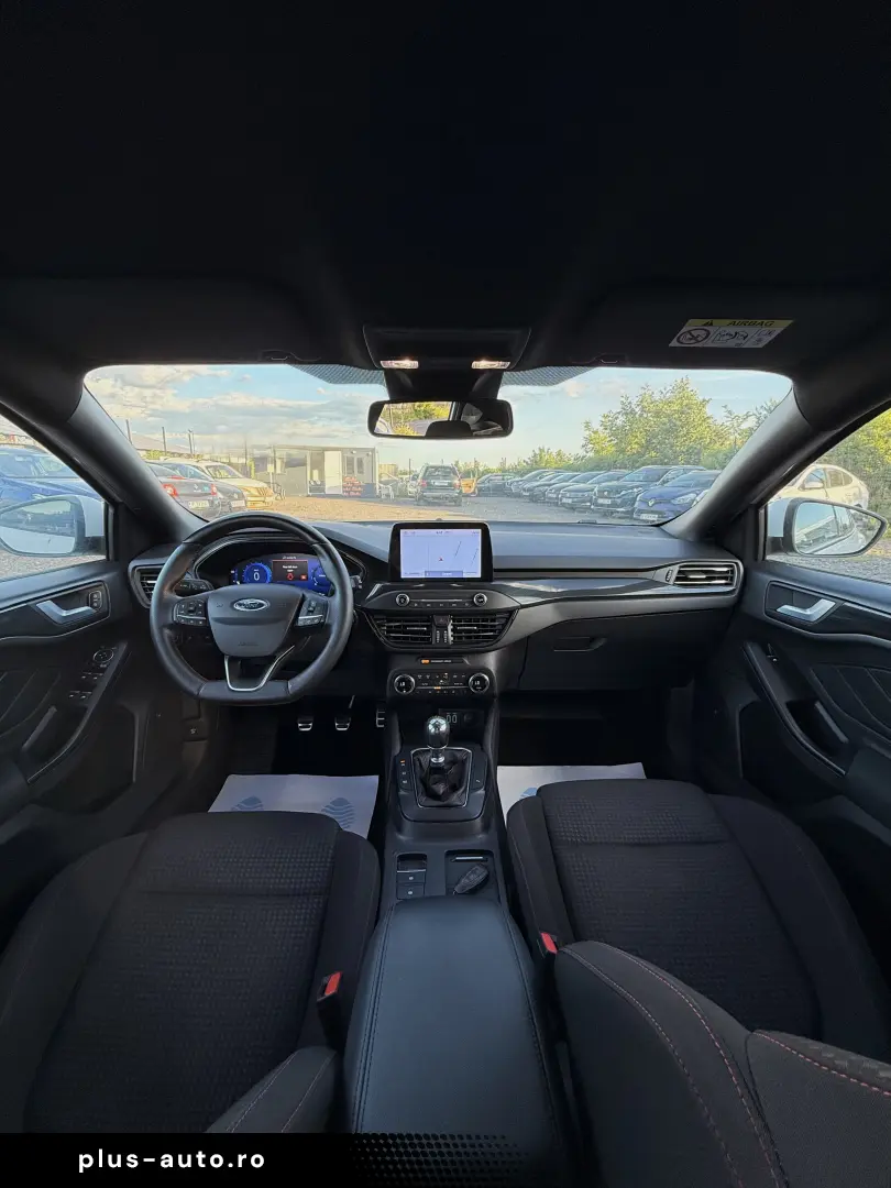 Ford Focus 1.0 EcoBoost MHEV ST-Line