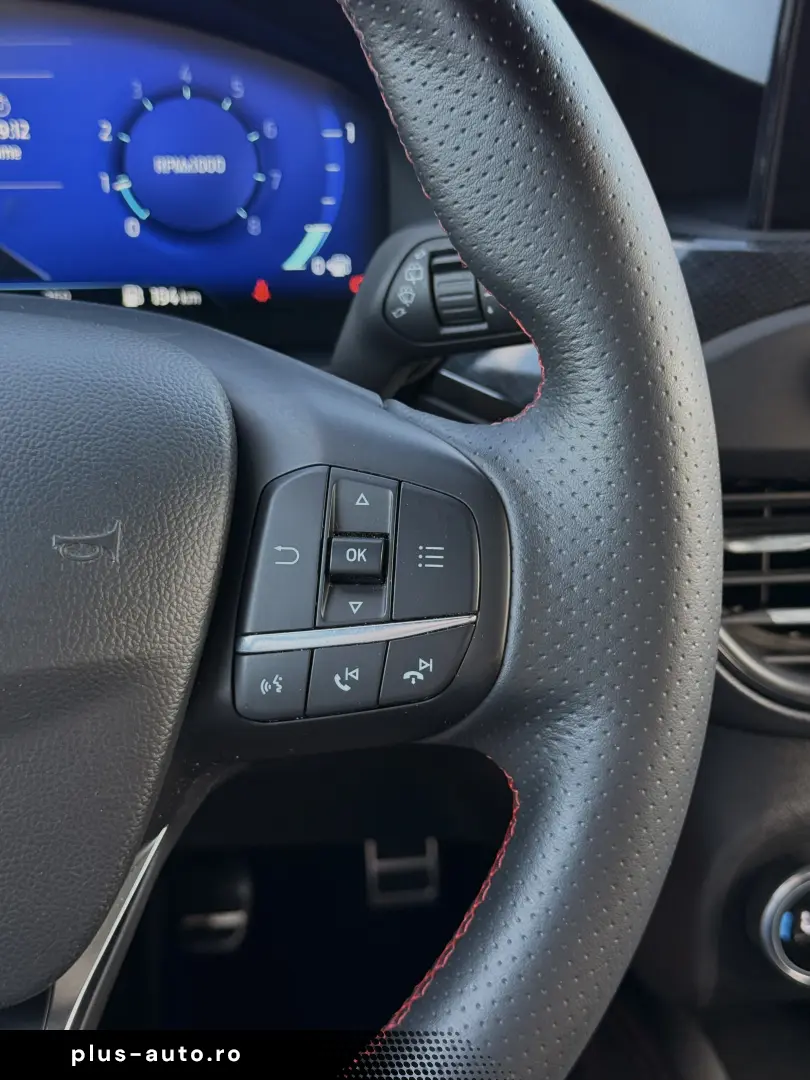 Ford Focus 1.0 EcoBoost MHEV ST-Line