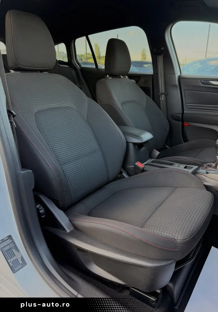Ford Focus 1.0 EcoBoost MHEV ST-Line