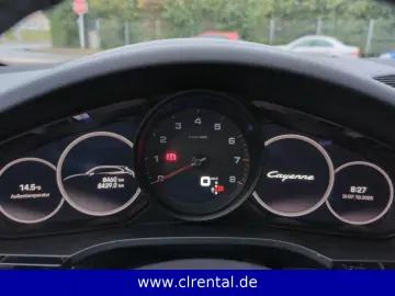 PORSCHE Cayenne Platinum Edition Panorama 4x4