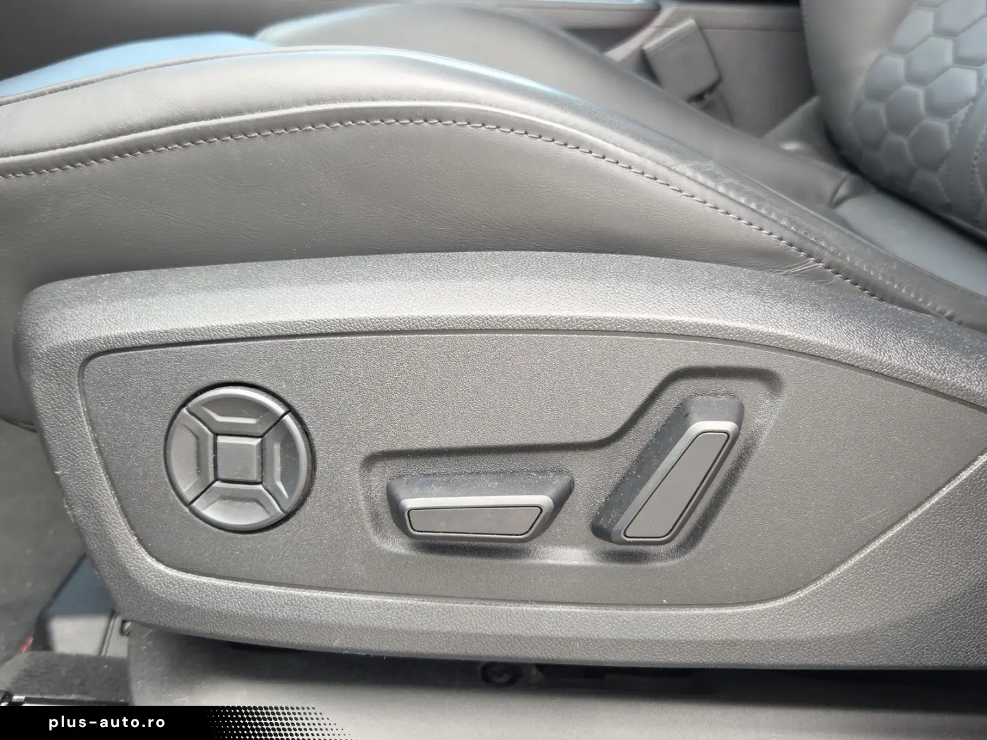 AUDI RS Q3 Sportback quattro Navi Matrix SONOS