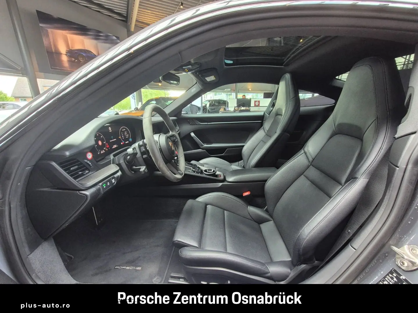 PORSCHE 992 -2 (911) Carrera Schiebedach Sportaga BOSE M