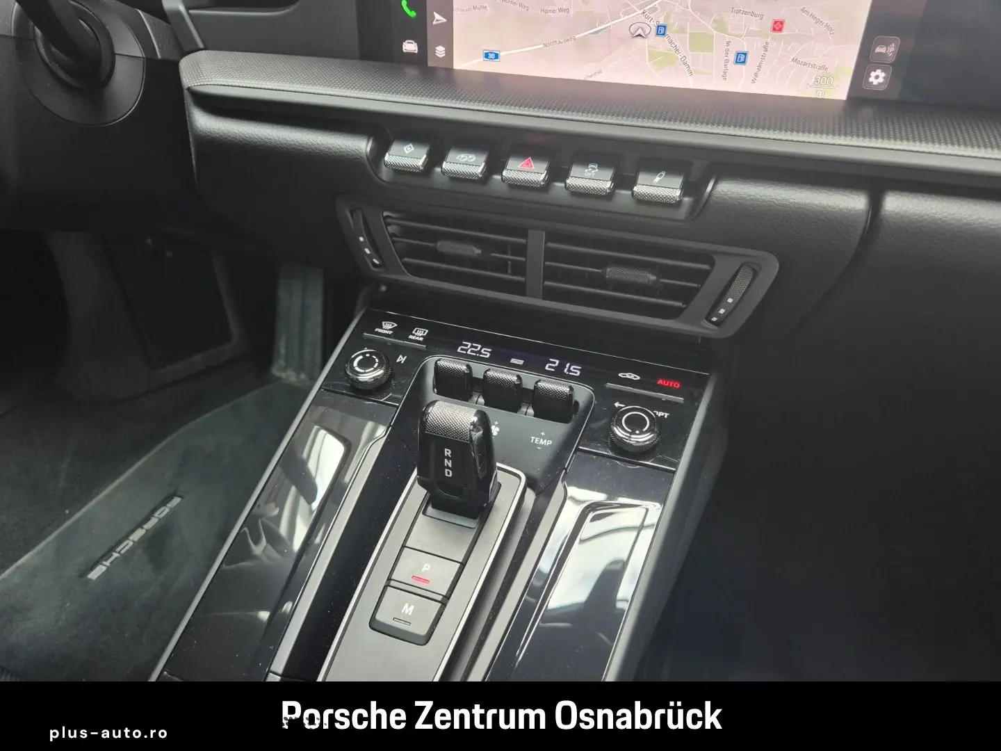 PORSCHE 992 -2 (911) Carrera Schiebedach Sportaga BOSE M