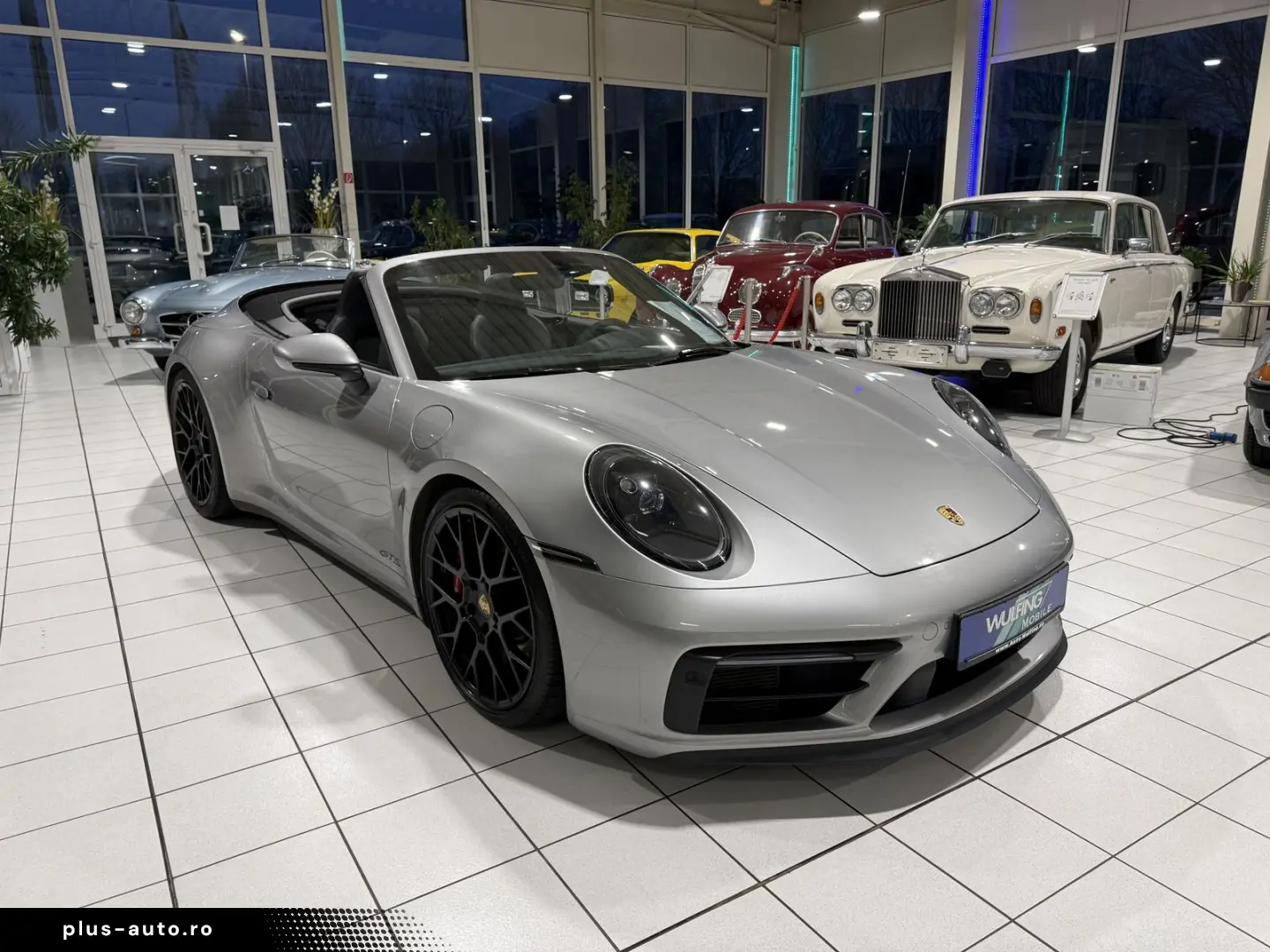 PORSCHE 911 (992) Carrera GTS PDK Cabriolet NAVI BOSE LE