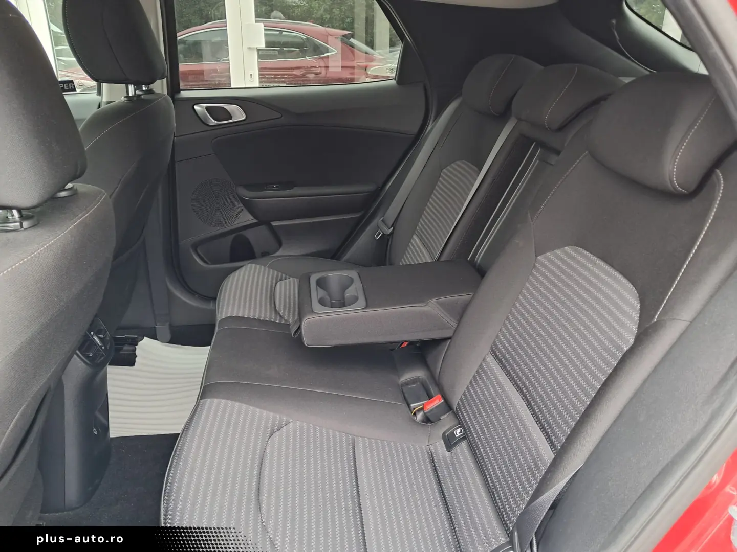 KIA XCEED 1.5 T-GDI 160 CP 7 DCT