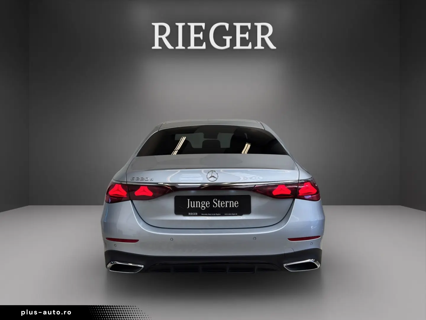 MERCEDES-BENZ E 220 d AMG Line Adv. Superscreen 360 &hellip;