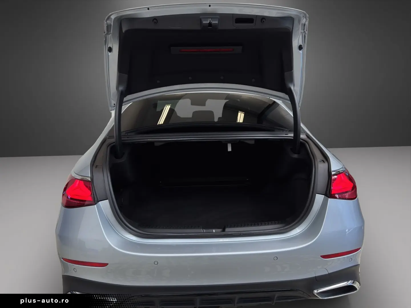 MERCEDES-BENZ E 220 d AMG Line Adv. Superscreen 360 &hellip;