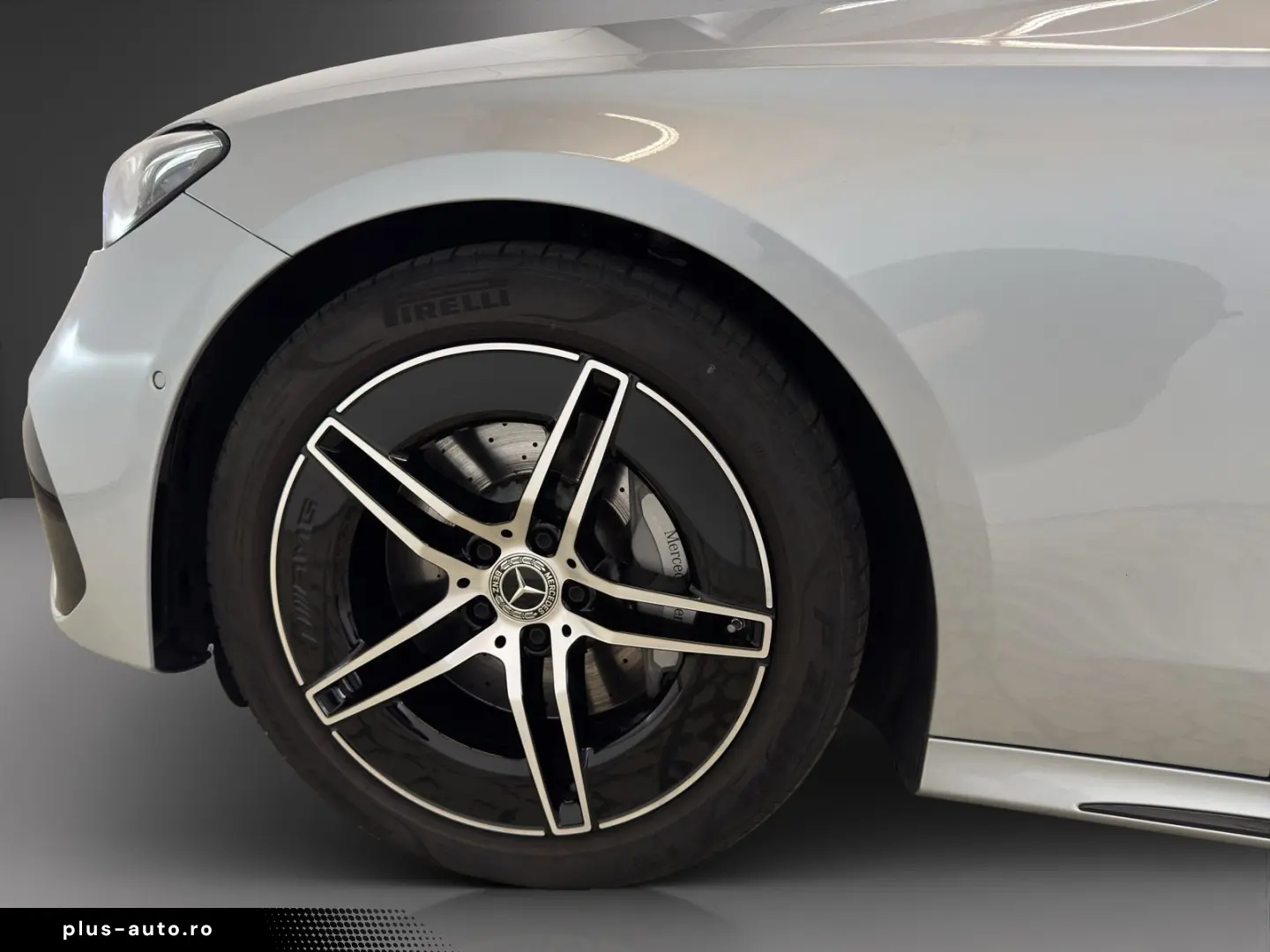 MERCEDES-BENZ E 220 d AMG Line Adv. Superscreen 360 &hellip;