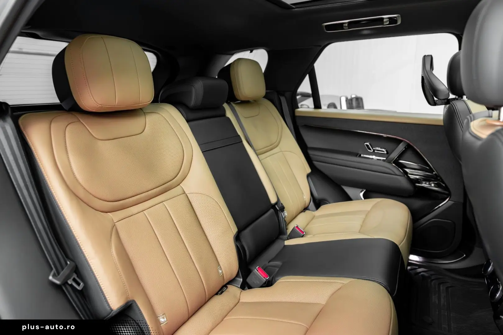 LAND ROVER Range Rover Sport 3.0 I6 D300 MHEV AWD A T