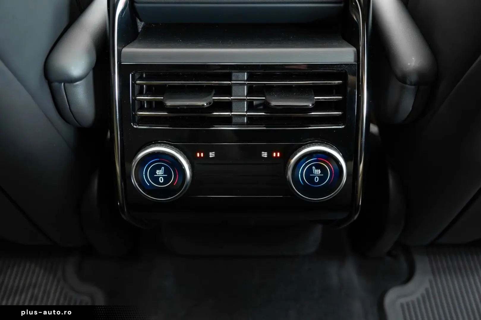 LAND ROVER Range Rover Sport 3.0 I6 D300 MHEV AWD A T