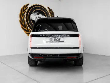 LAND ROVER Range Rover Autobiography 4.4i V8 P530