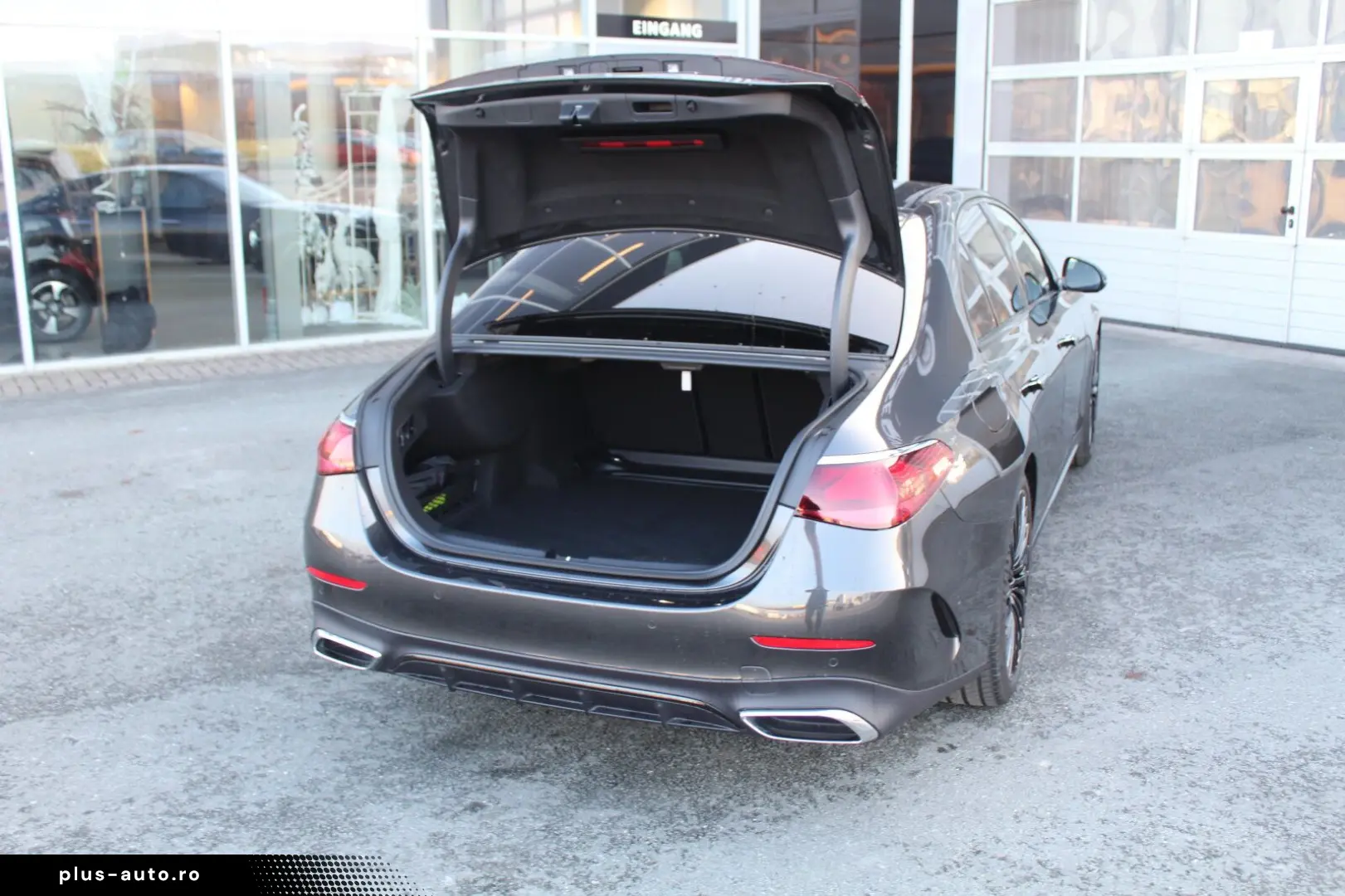 MERCEDES-BENZ E 220 d AMG NIGHT BURMESTER LED KAMERA NAVI 20