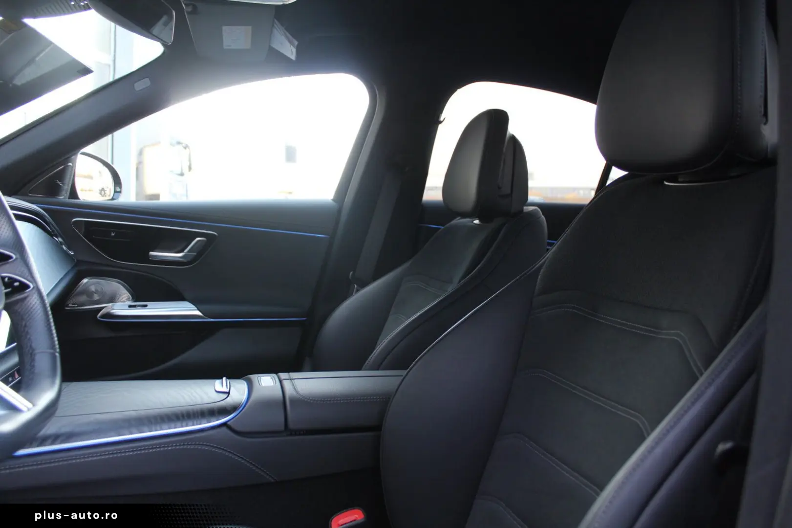 MERCEDES-BENZ E 220 d AMG NIGHT BURMESTER LED KAMERA NAVI 20