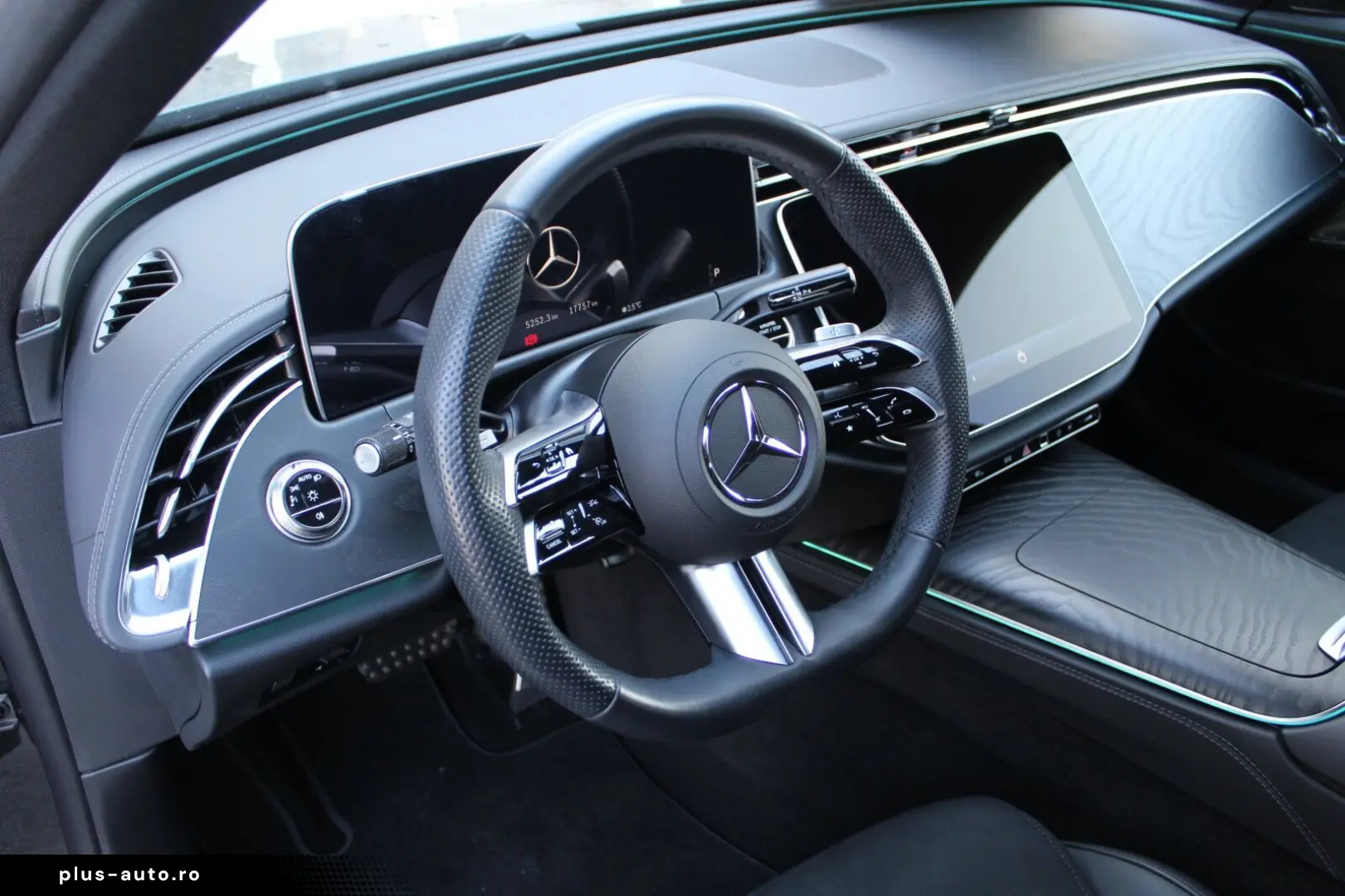 MERCEDES-BENZ E 220 d AMG NIGHT BURMESTER LED KAMERA NAVI 20