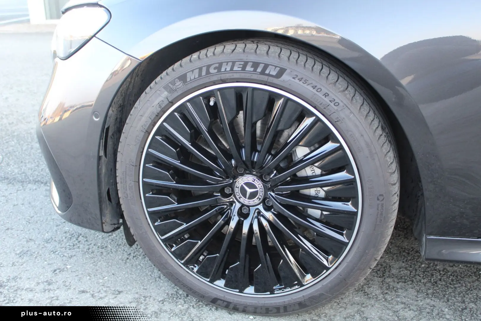 MERCEDES-BENZ E 220 d AMG NIGHT BURMESTER LED KAMERA NAVI 20