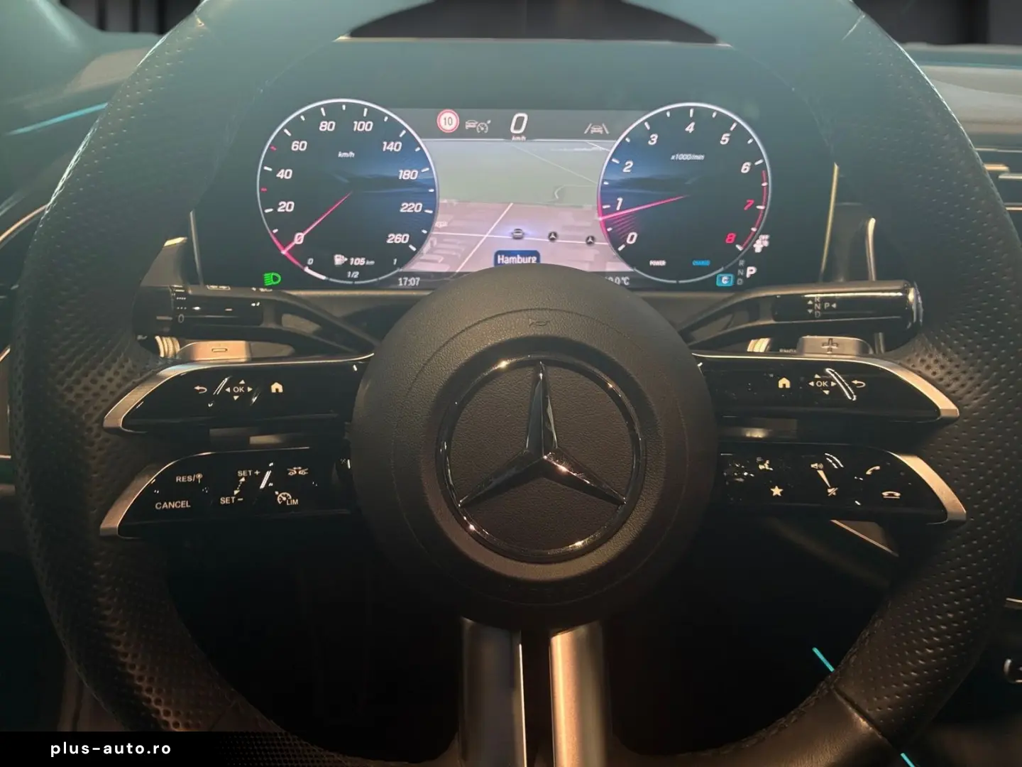 MERCEDES-BENZ E 200 AMG Night  LED DISTR AMBIE BURM®&hellip;
