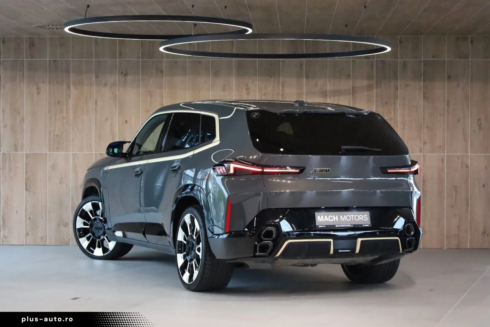 BMW XM 2024 — imagine 2
