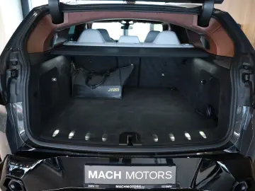 BMW XM  Massage Belüftung Bowers & Wilkins