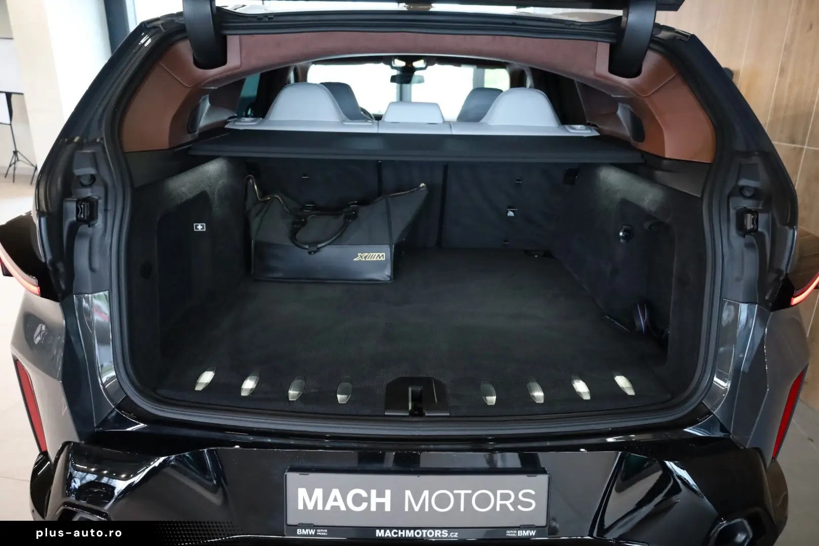 BMW XM 2024 — imagine 9