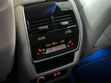 BMW XM  Massage Belüftung Bowers & Wilkins