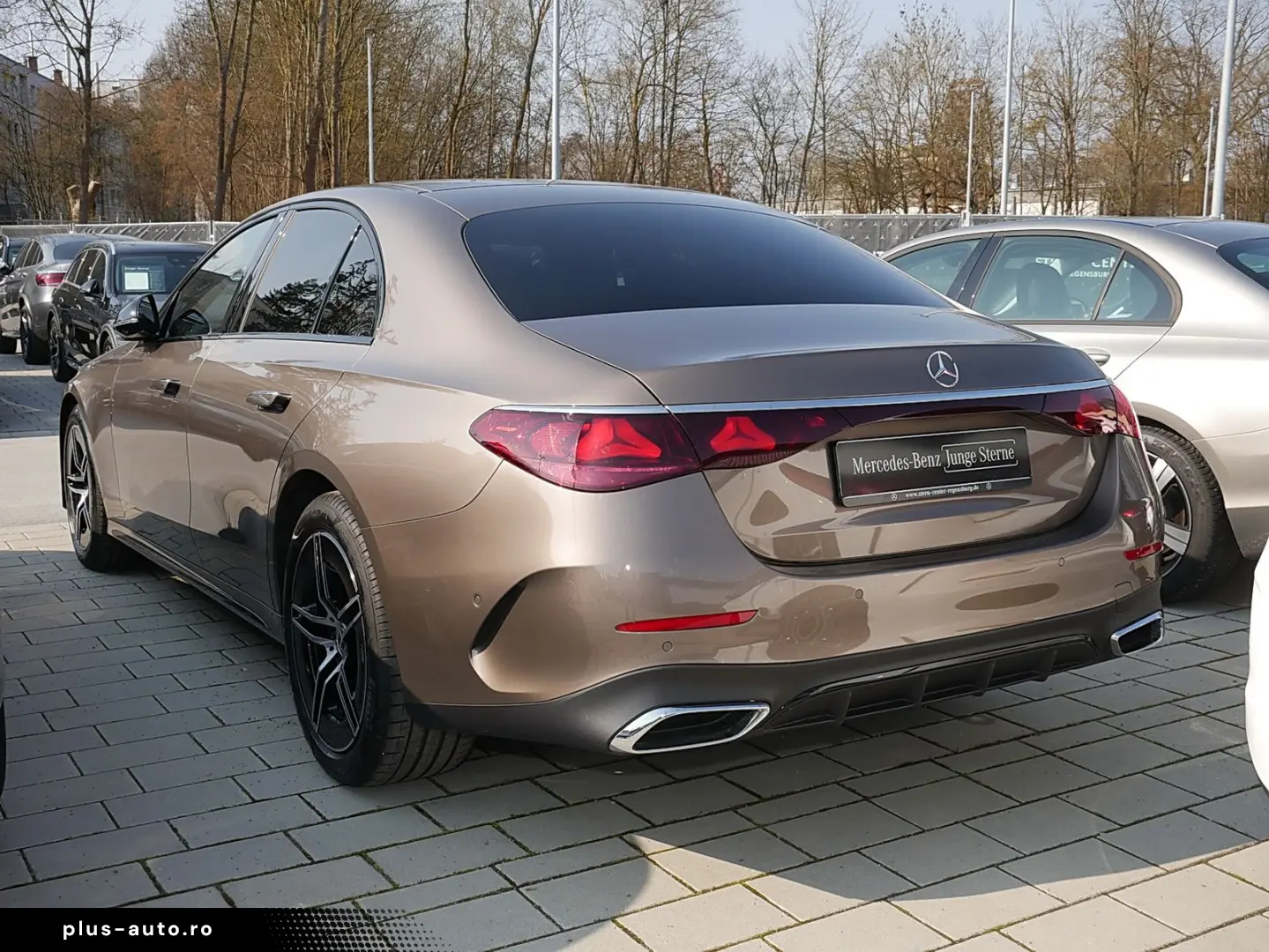 MERCEDES-BENZ E 220 d Limo AMG NIGHT DISTRONIC Akust&hellip;