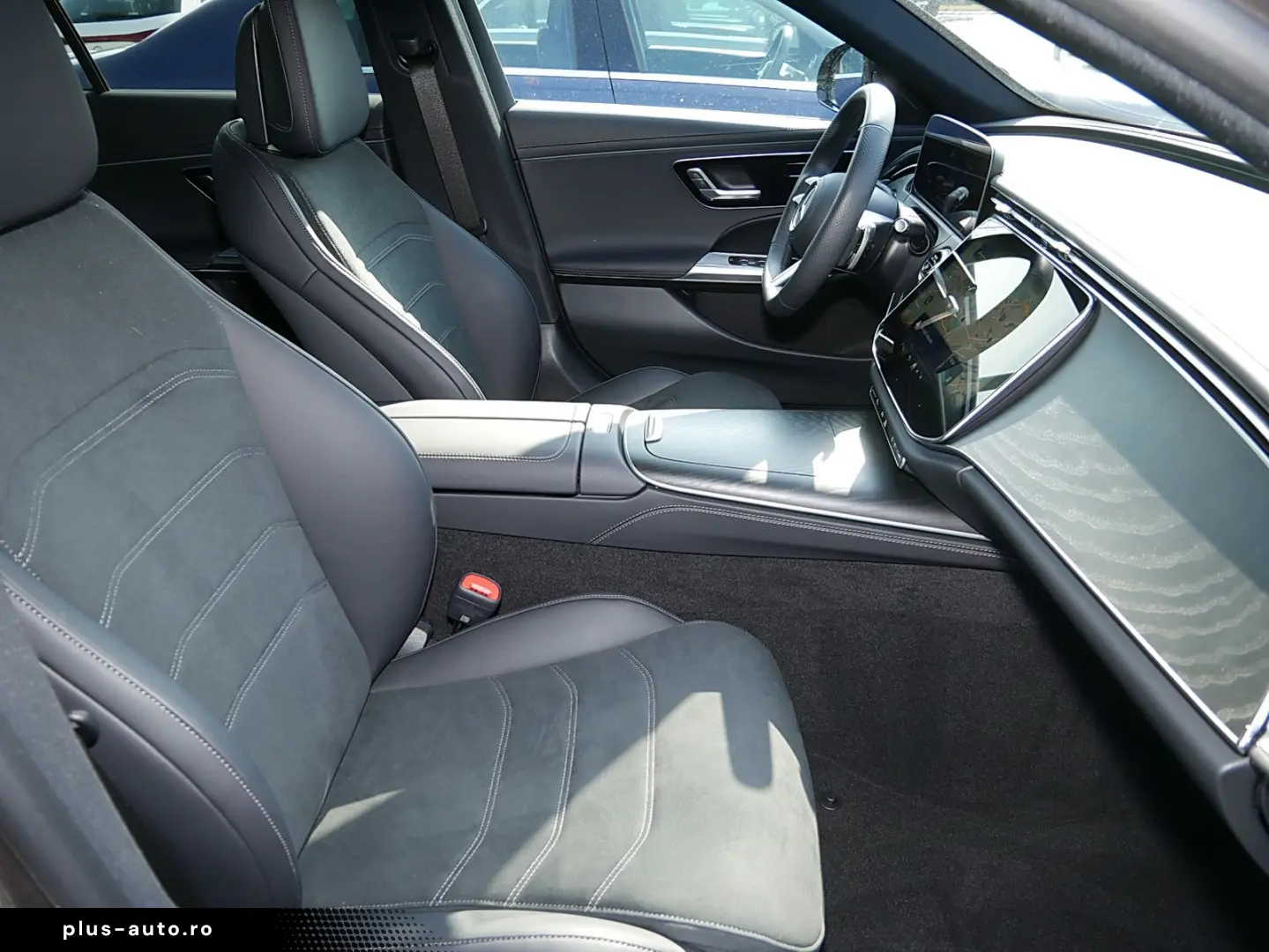 MERCEDES-BENZ E 220 d Limo AMG NIGHT DISTRONIC Akust&hellip;