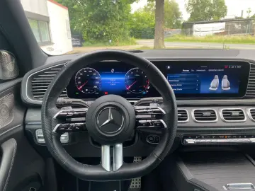 MERCEDES-BENZ GLS580 4M AMG Ultimate  3D Sound  Fond…