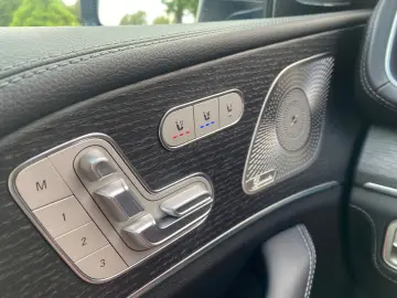 MERCEDES-BENZ GLS580 4M AMG Ultimate  3D Sound  Fond…