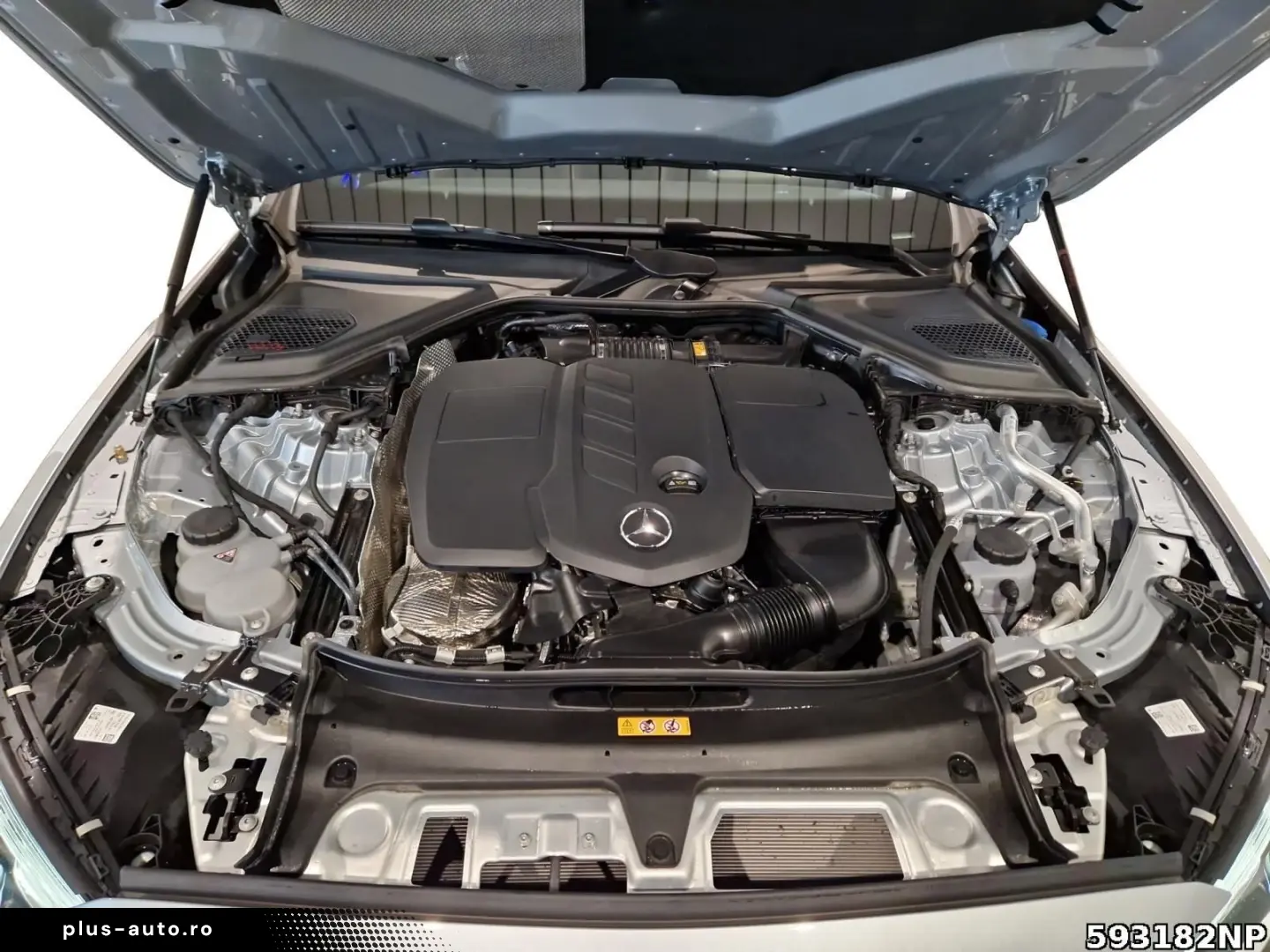 MERCEDES-BENZ E 220 d AMG  DISTRONIC Ambiente AHK LE&hellip;