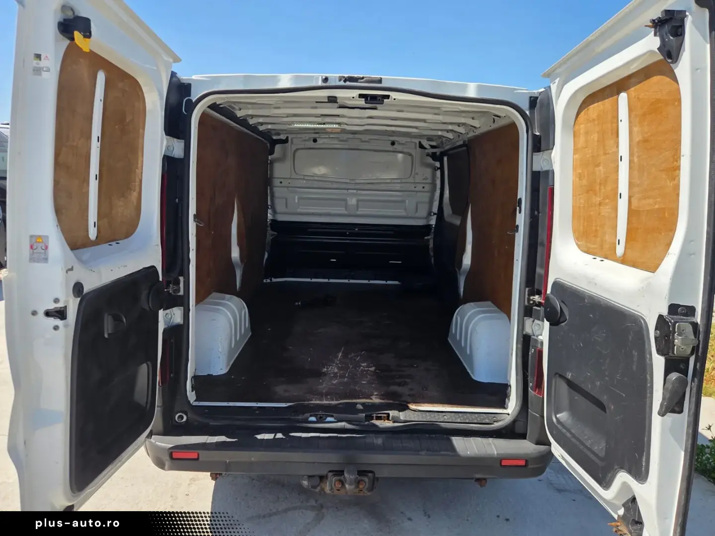 OPEL VIVARO L2H1
